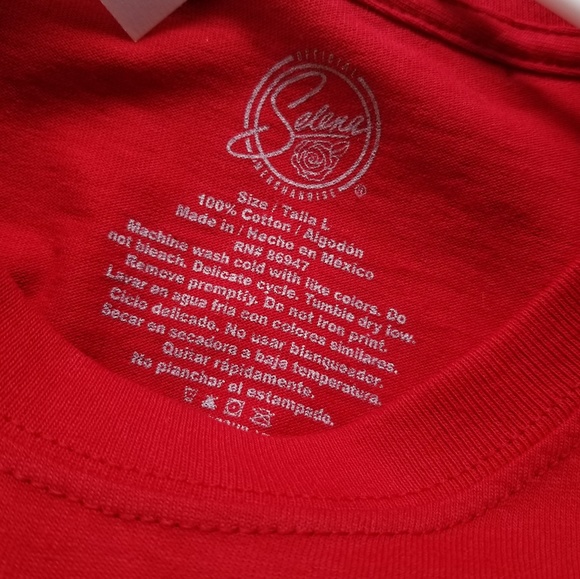 Selena Red "Como la flor" Long Sleeve Crop Top - Picture 4 of 6